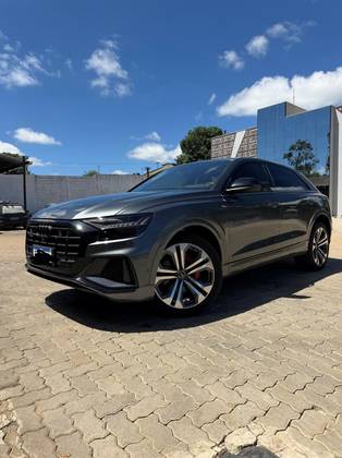 AUDI Q8 3.0 TFSI GASOLINA PERFORMANCE BLACK QUATTRO TIPTRONIC